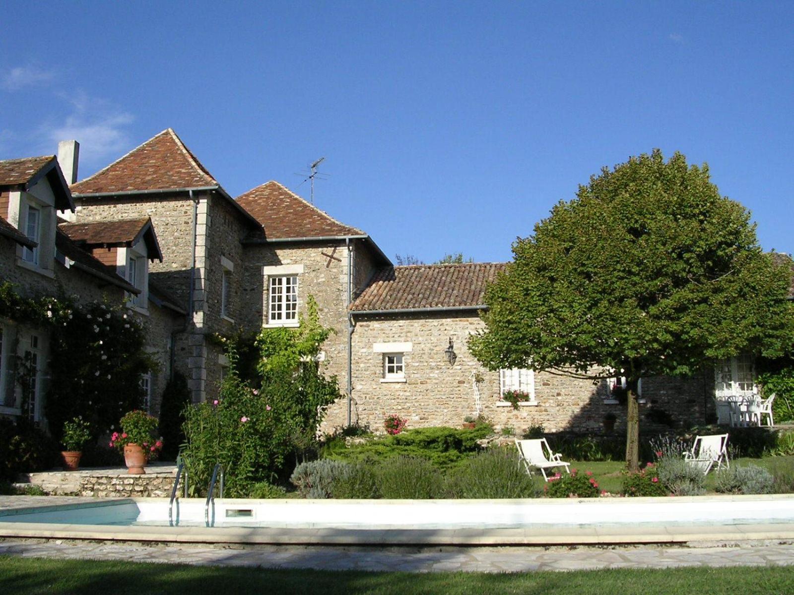 Chambres D'Hotes La Pocterie Vouneuil-sur-Vienne Exterior photo